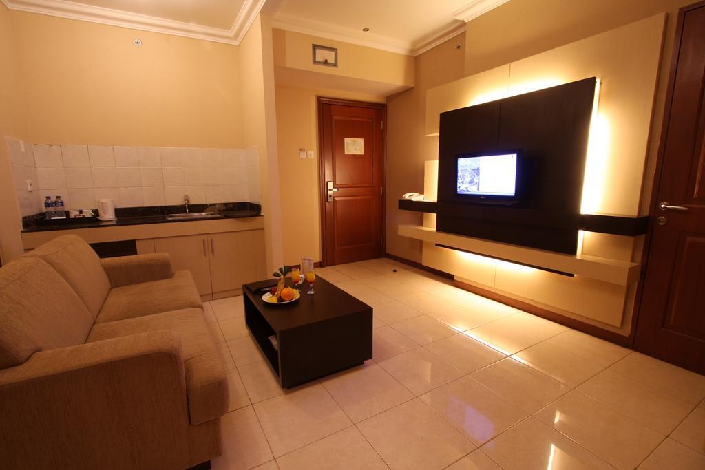 Grand Setiabudi Hotel Бандунг Екстериор снимка