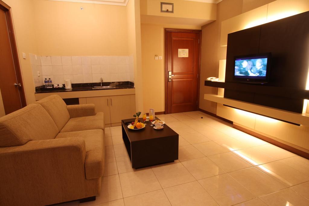 Grand Setiabudi Hotel Бандунг Екстериор снимка