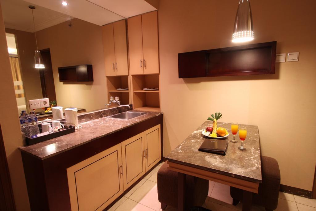 Grand Setiabudi Hotel Бандунг Екстериор снимка