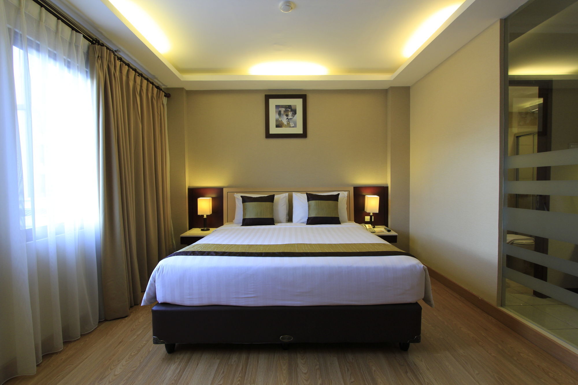 Grand Setiabudi Hotel Бандунг Екстериор снимка