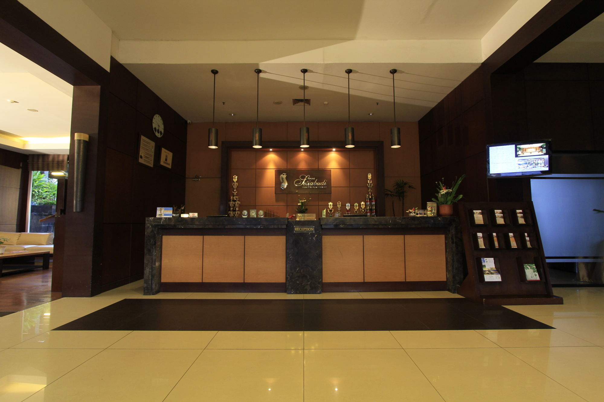 Grand Setiabudi Hotel Бандунг Екстериор снимка