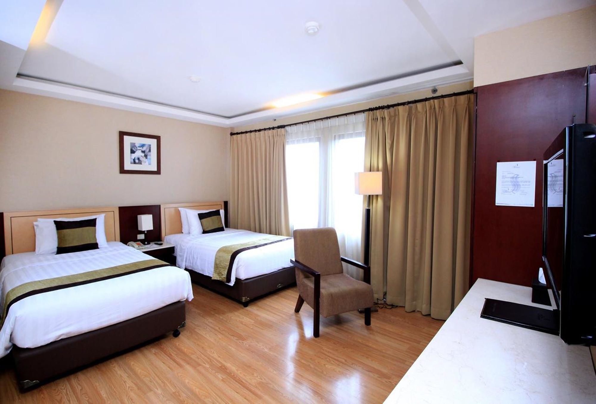 Grand Setiabudi Hotel Бандунг Екстериор снимка
