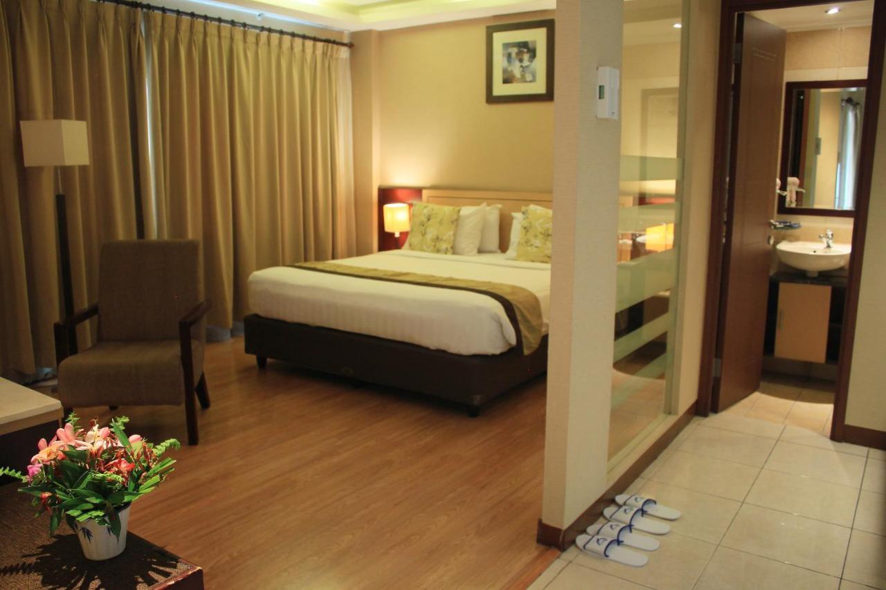 Grand Setiabudi Hotel Бандунг Екстериор снимка