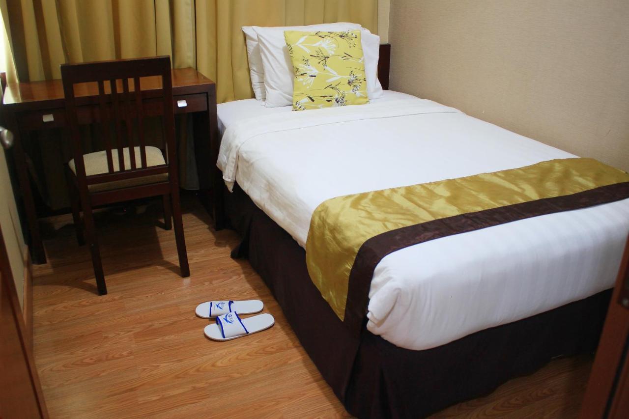 Grand Setiabudi Hotel Бандунг Екстериор снимка